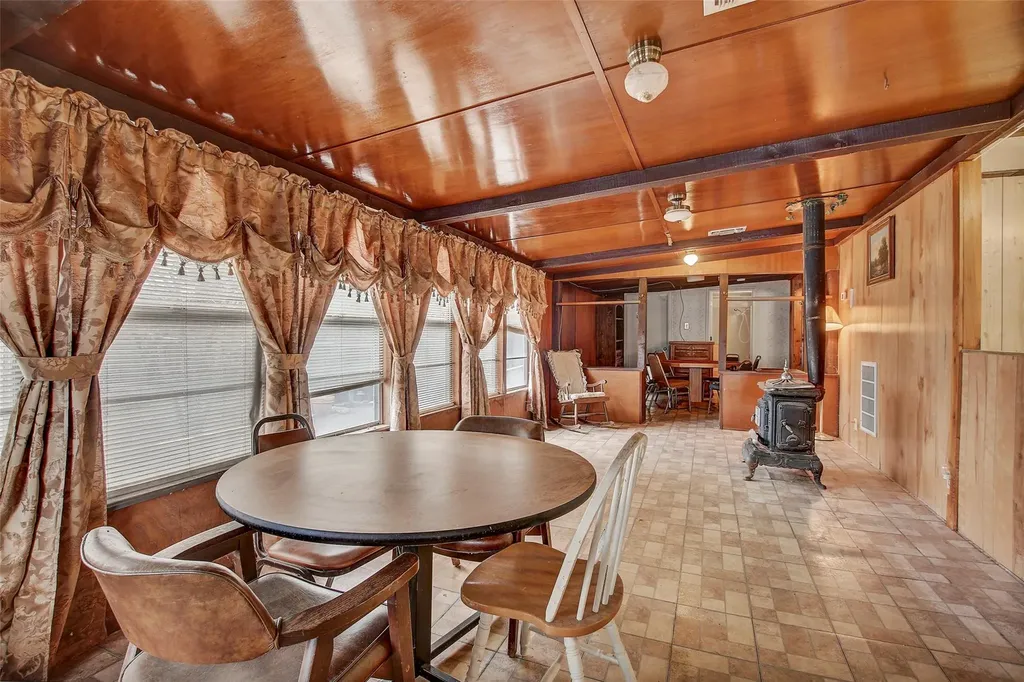 205 Singleton Drive Spicewood TX 78669