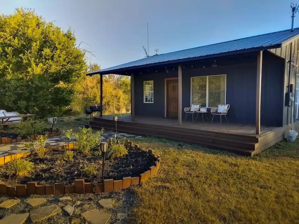 16107 Fagerquist Road Del Valle TX 78617