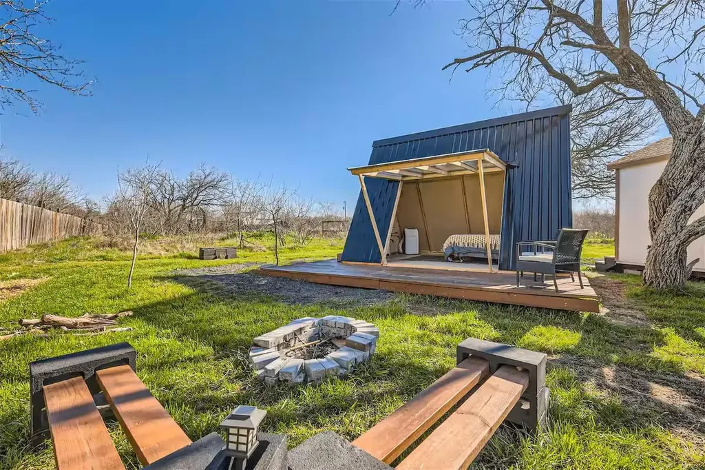 16107 Fagerquist Road Del Valle TX 78617