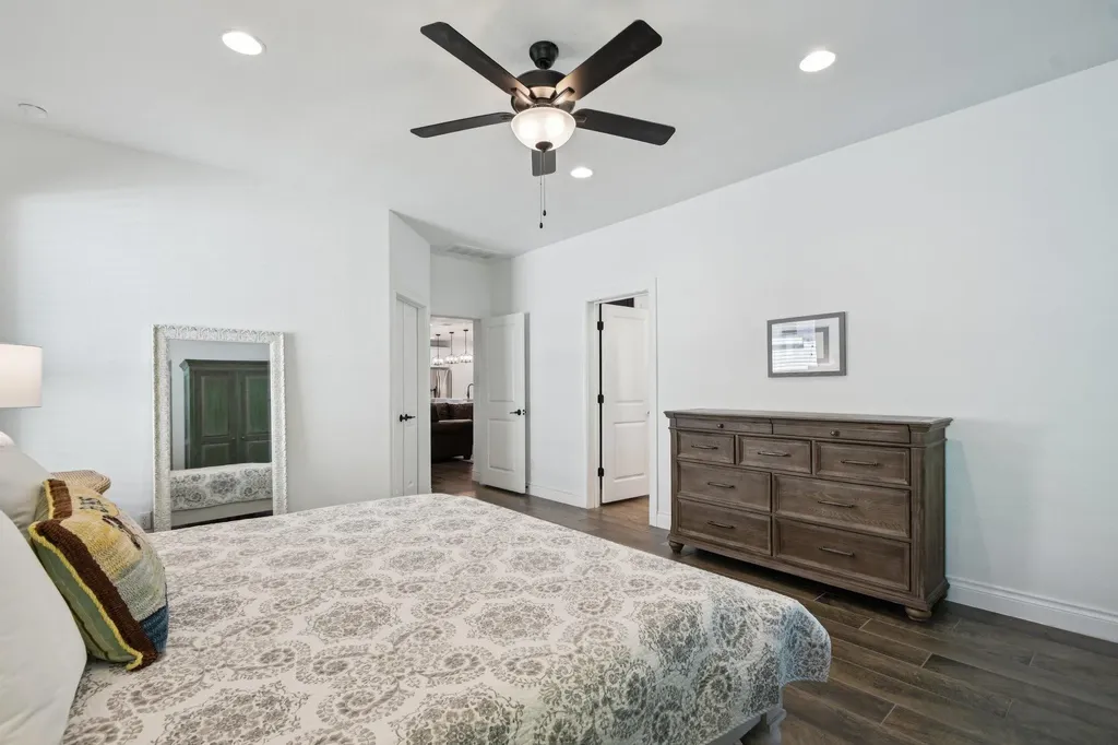 804 Indian Hawthorne Drive Georgetown TX 78628
