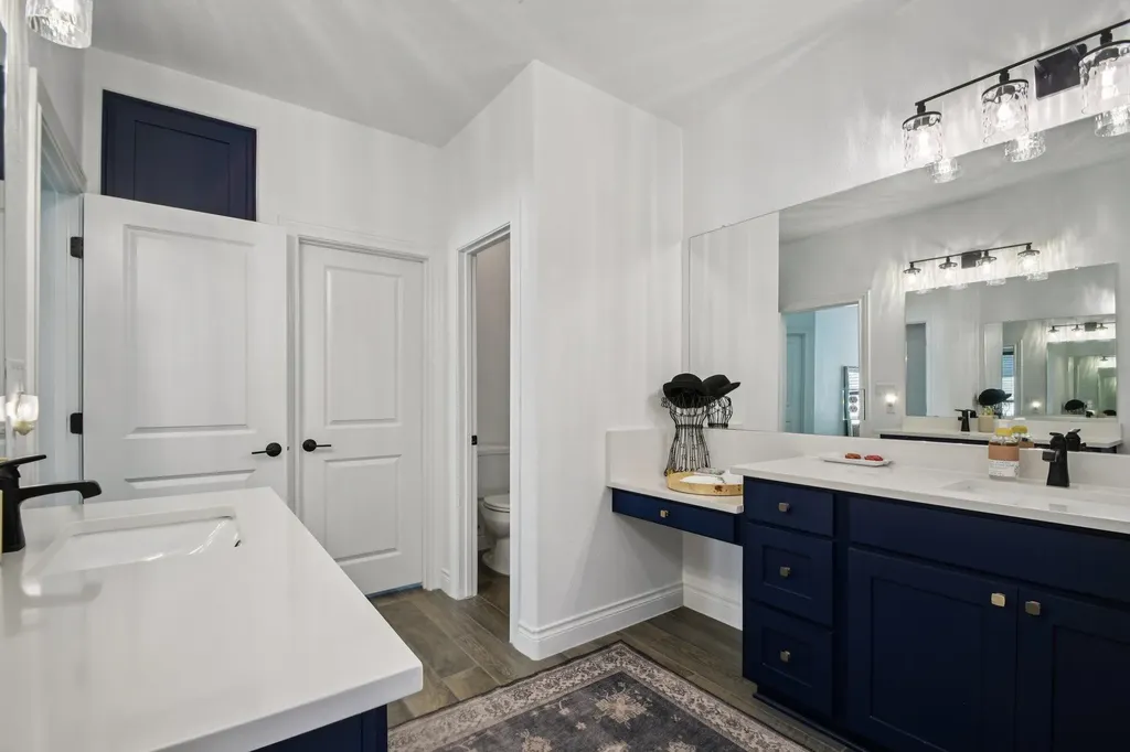 804 Indian Hawthorne Drive Georgetown TX 78628