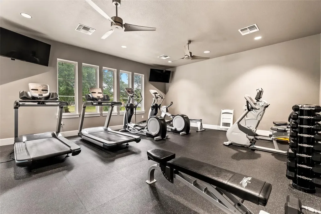 804 Indian Hawthorne Drive Georgetown TX 78628