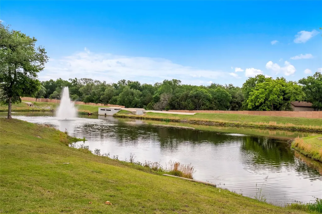 804 Indian Hawthorne Drive Georgetown TX 78628
