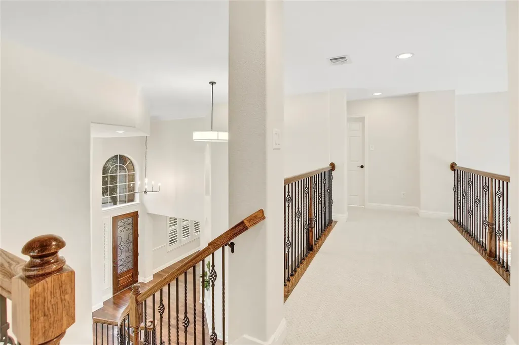 6613 Mitra Drive Austin TX 78739