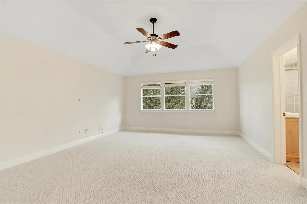 6613 Mitra Drive Austin TX 78739