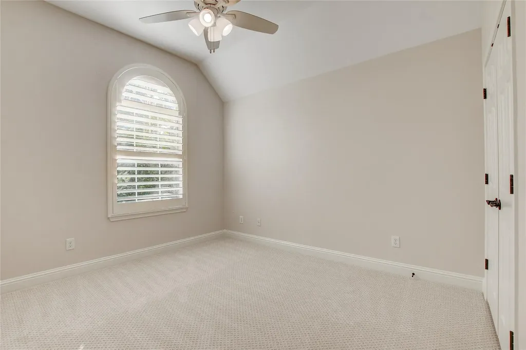 6613 Mitra Drive Austin TX 78739