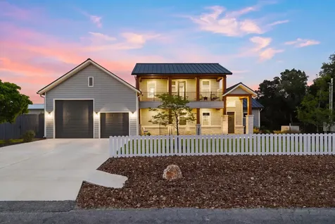 2551 Lakeshore Drive Canyon Lake TX 78133