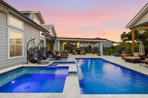 2551 Lakeshore Drive Canyon Lake TX 78133
