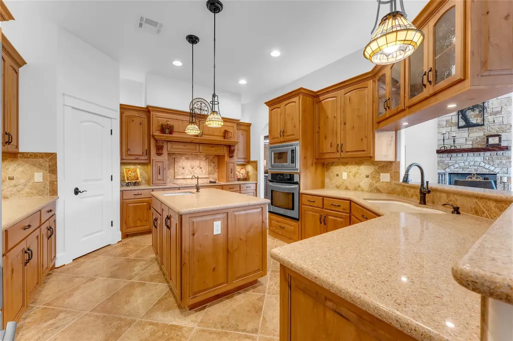 413 Rock House Drive Liberty Hill TX 78642