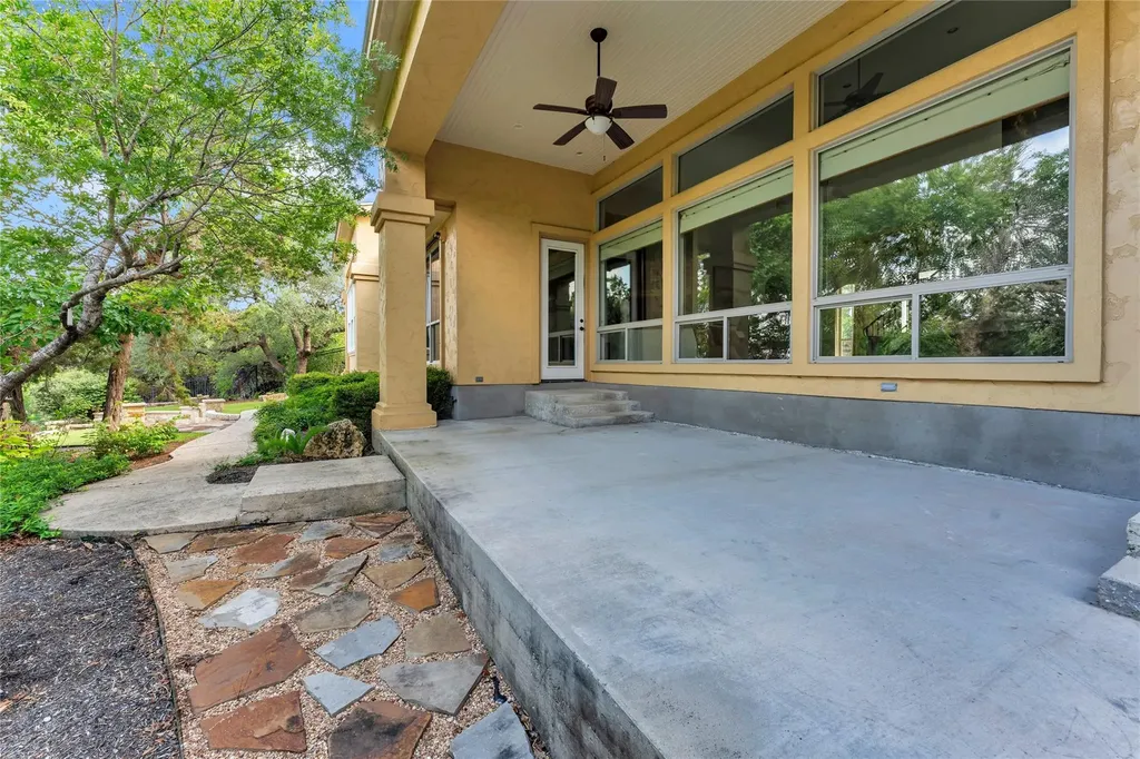 413 Rock House Drive Liberty Hill TX 78642