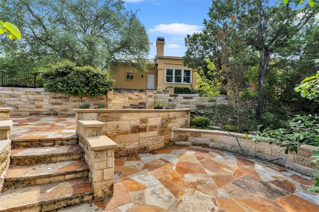 413 Rock House Drive Liberty Hill TX 78642