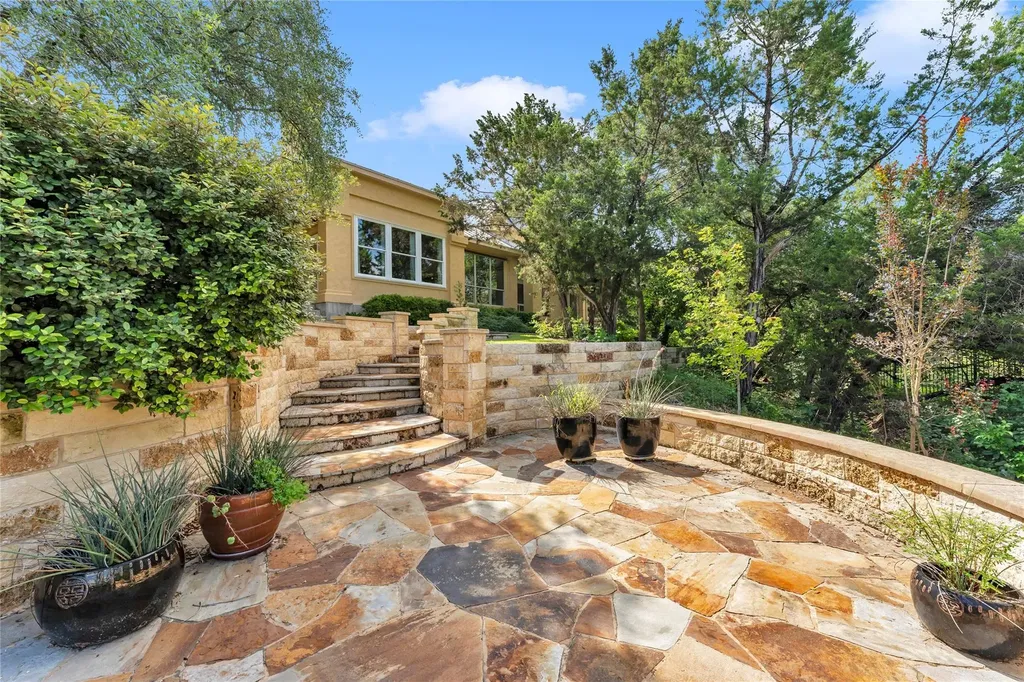 413 Rock House Drive Liberty Hill TX 78642