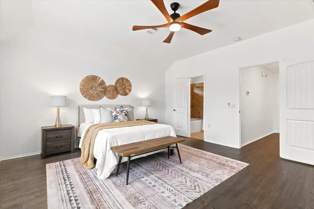 10209 Deer Chase Trail Austin TX 78747