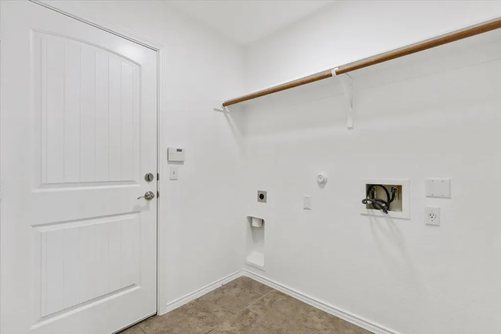 10209 Deer Chase Trail Austin TX 78747