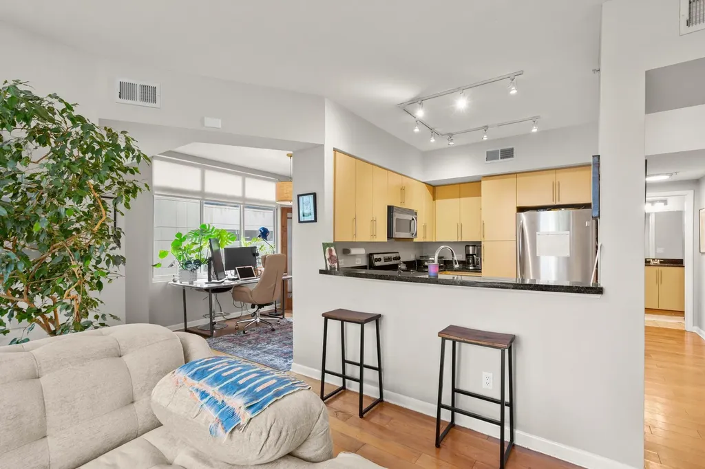 54 Rainey Street Austin TX 78701