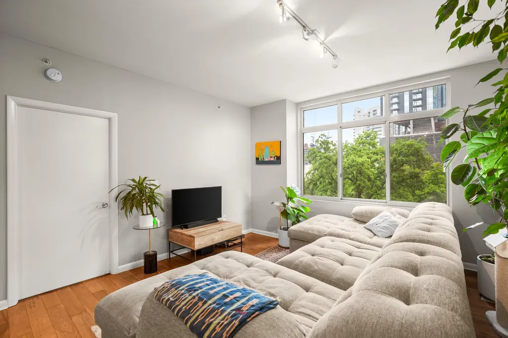 54 Rainey Street Austin TX 78701