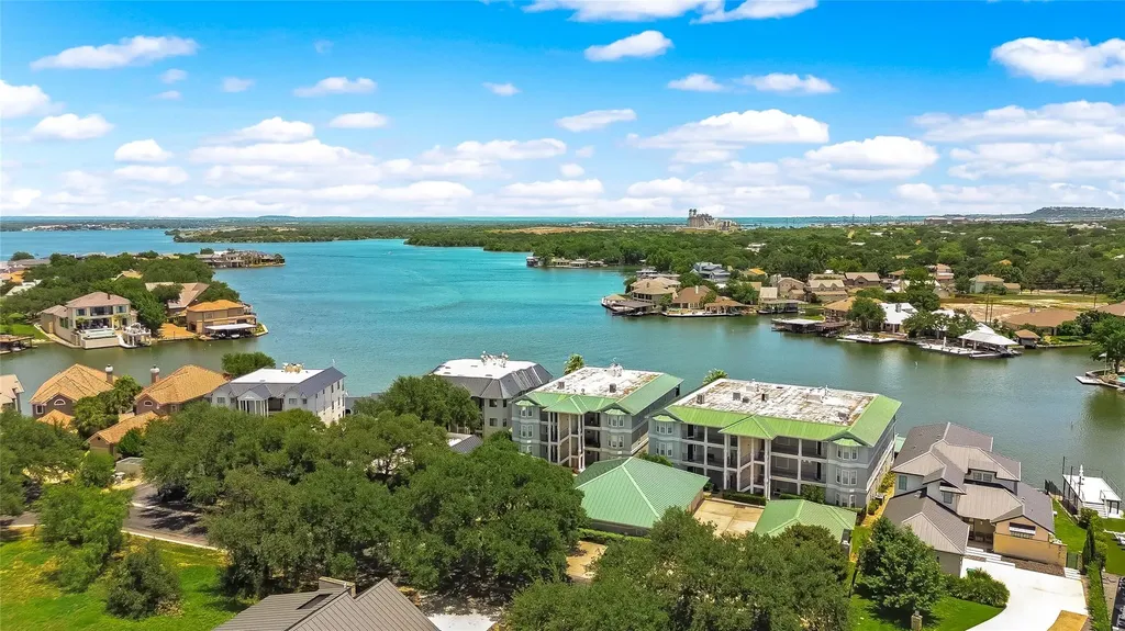 2509 Diagonal Horseshoe Bay TX 78657