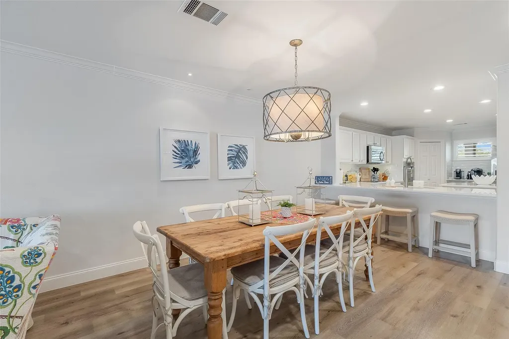 2509 Diagonal Horseshoe Bay TX 78657