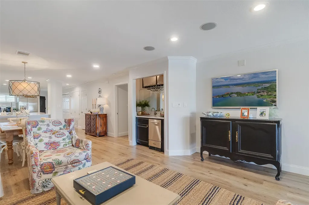 2509 Diagonal Horseshoe Bay TX 78657
