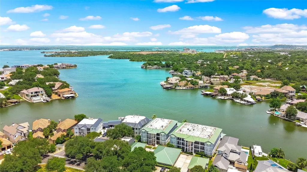 2509 Diagonal Horseshoe Bay TX 78657