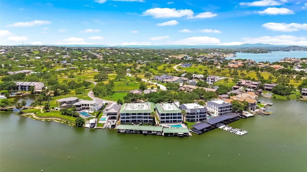 2509 Diagonal Horseshoe Bay TX 78657
