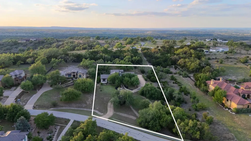 18301 Flagler Drive Austin TX 78738