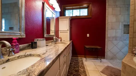 1908 County Road 305 Rockdale TX 76567