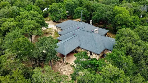 1908 County Road 305 Rockdale TX 76567