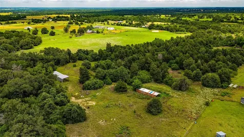 1908 County Road 305 Rockdale TX 76567