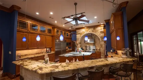 1908 County Road 305 Rockdale TX 76567