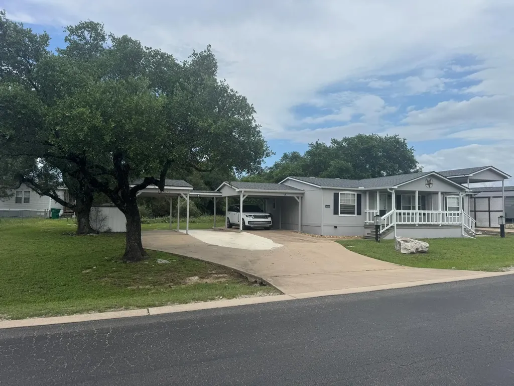 2404 Stag Horseshoe Bay TX 78657