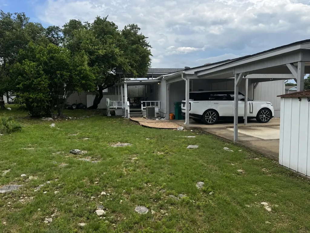 2404 Stag Horseshoe Bay TX 78657