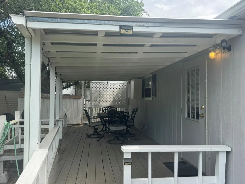 2404 Stag Horseshoe Bay TX 78657