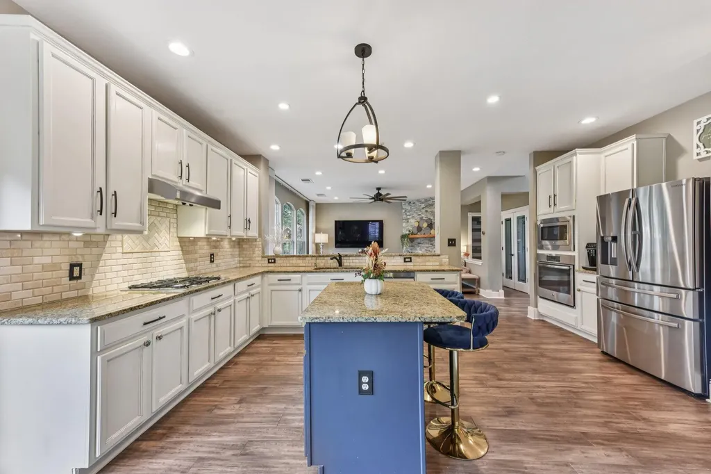 3219 Ash Glen Lane Round Rock TX 78681