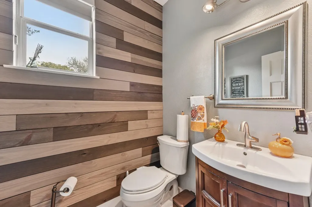 3219 Ash Glen Lane Round Rock TX 78681