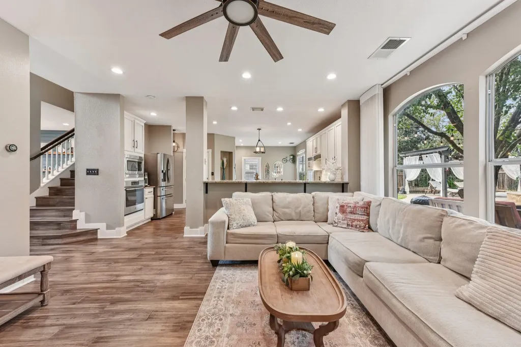 3219 Ash Glen Lane Round Rock TX 78681