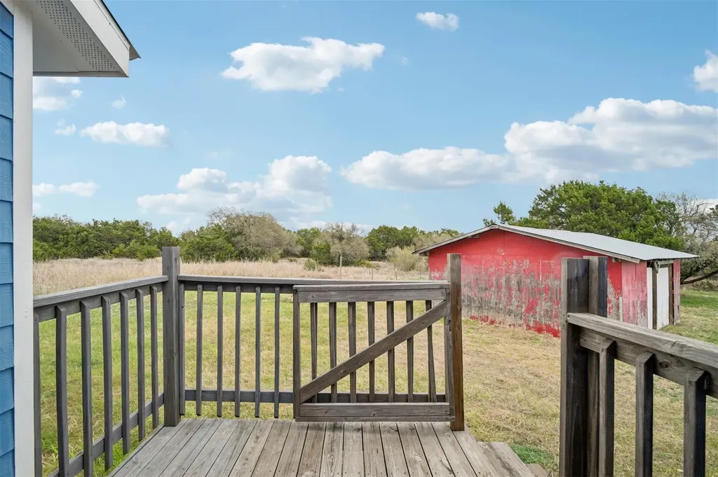 1470 Oak Grove Road Leander TX 78641