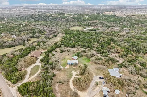 1470 Oak Grove Road Leander TX 78641