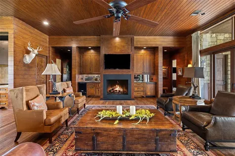 4529 Ranch Road 3347 Round Mountain TX 78663