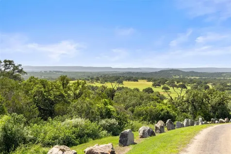 4529 Ranch Road 3347 Round Mountain TX 78663