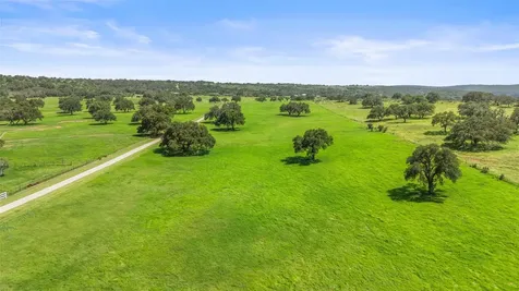 4529 Ranch Road 3347 Round Mountain TX 78663
