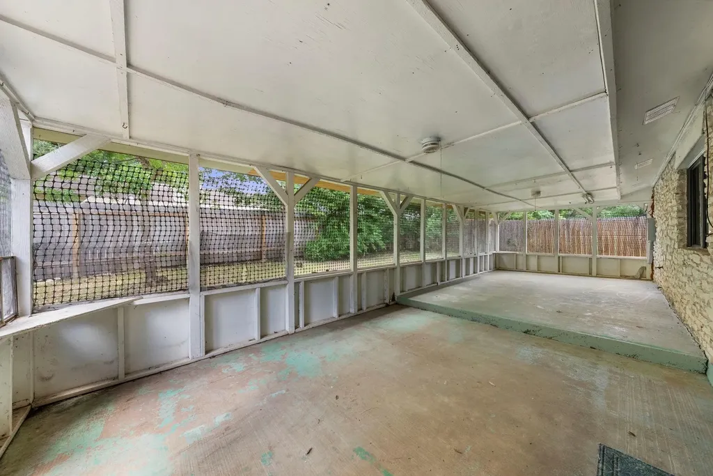12332 Deerbrook Trail Austin TX 78750