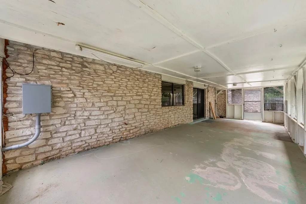 12332 Deerbrook Trail Austin TX 78750