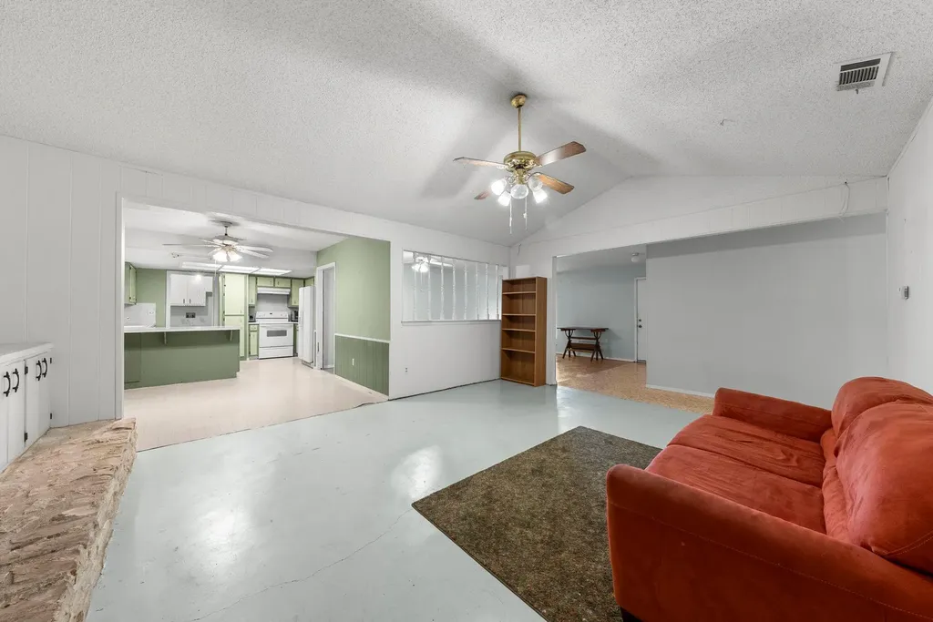12332 Deerbrook Trail Austin TX 78750