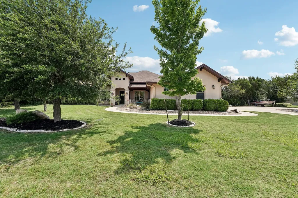 251 County Road 262 Georgetown TX 78633