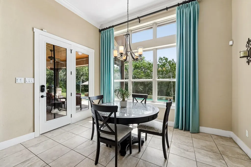 251 County Road 262 Georgetown TX 78633