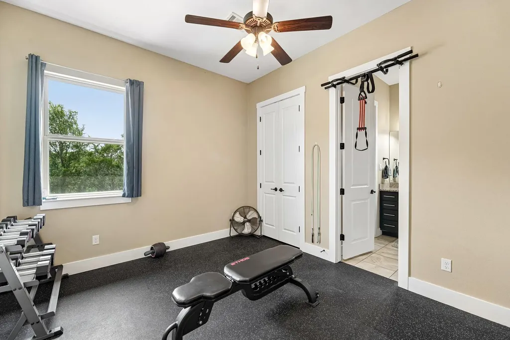 251 County Road 262 Georgetown TX 78633