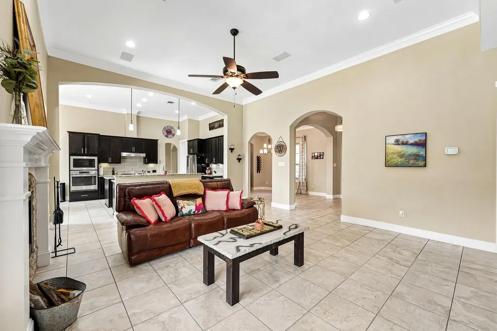251 County Road 262 Georgetown TX 78633