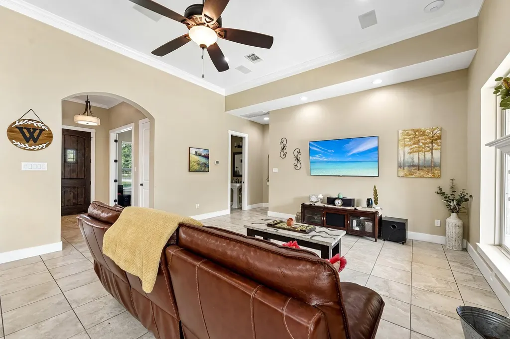 251 County Road 262 Georgetown TX 78633