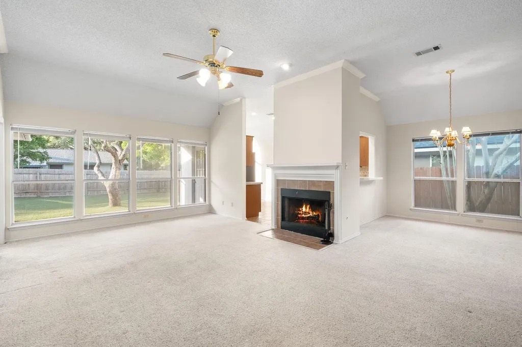 2802 Alexander Drive Leander TX 78641